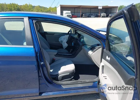 2016 Hyundai Sonata Se z USA, uszkodzony, nr VIN 5NPE24AF4GH330456